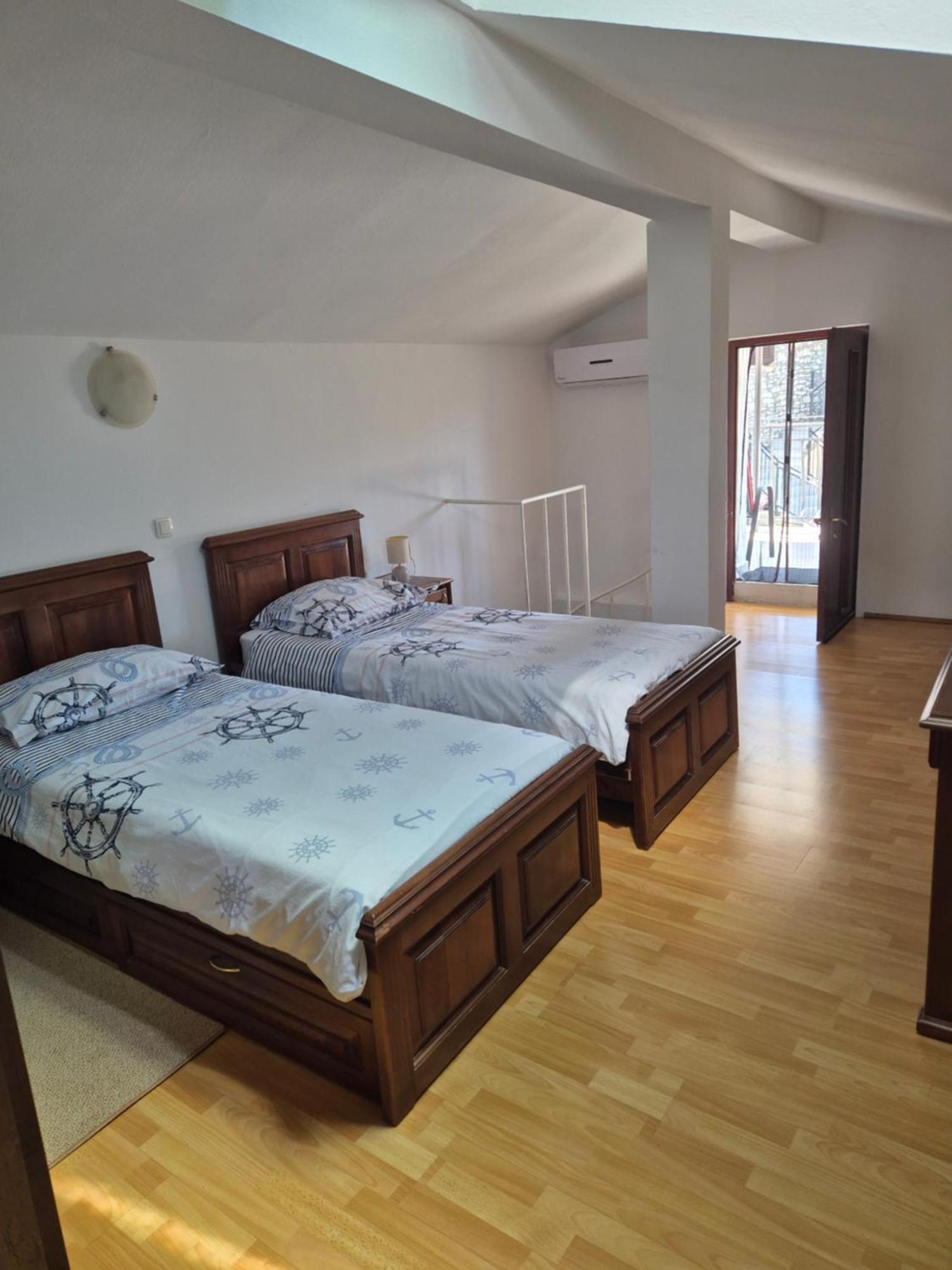 Appartamento Kuca Za Odmor Petra Cepljani Esterno foto